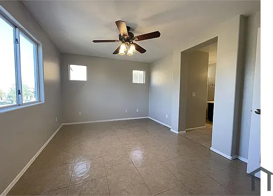 5438 W Jones Ave — Photo 7