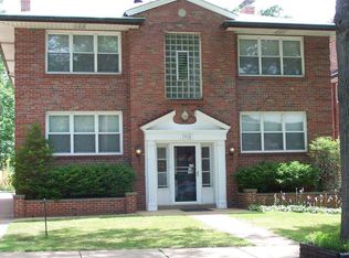 5908 Nagel Ave #2W, Saint Louis, MO