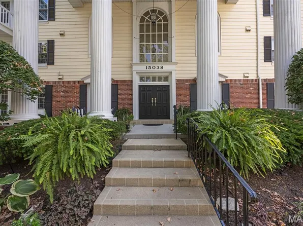 15038 Claymoor Ct APT 2, Chesterfield, MO 63017