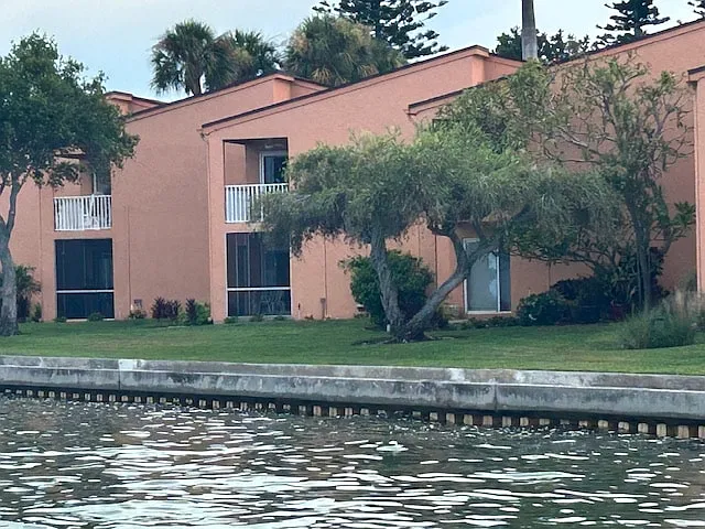 7400 Sunshine Skyway Ln S — Photo 21