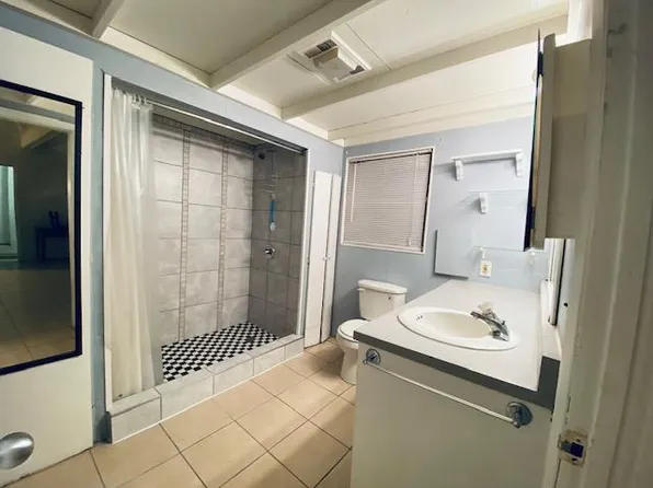 151 Highland Ave, Holly Hill, FL