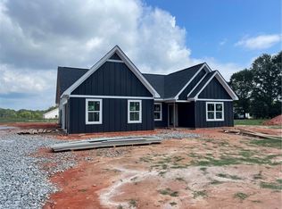 3813 Shady Grove Rd, Honea Path, SC 29654