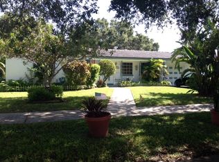 14420 Tabebuia Ln, Miami Lakes, FL 33014