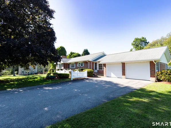 153 Sharp Hill Road, Montville, CT 06382