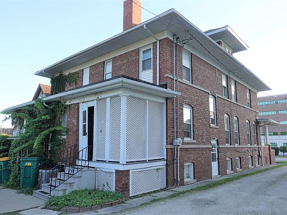 4th image of 797 N Seminary St #799