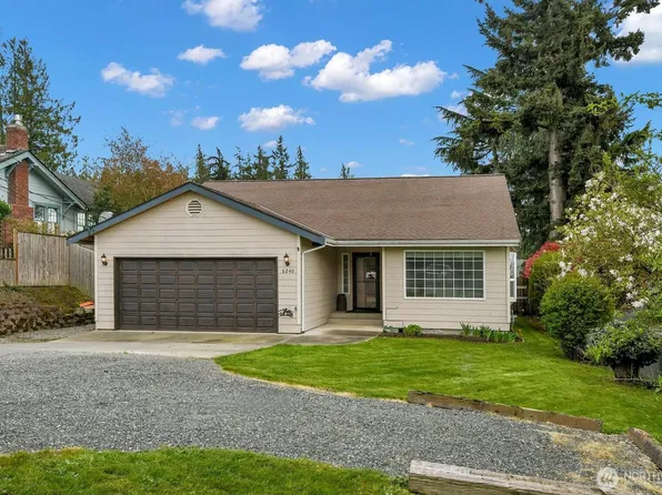 8240 Cedarhome Drive, Stanwood, WA 98292