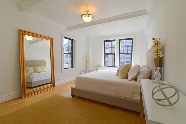 Sold by Carol E Levy | media 4