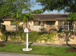 2920 SW 107th Ct, Miami, FL 33165