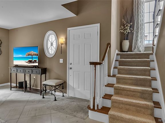 5th image of 277 Main St APT 14-C