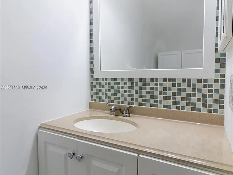 8360 NW 10th St #3C — Photo 14