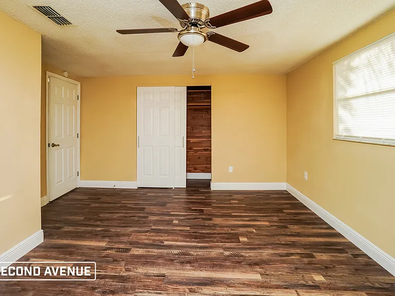 11725 Meadow Dr — Photo 12