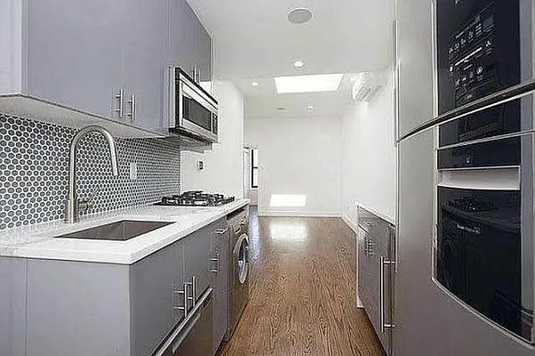 Rented by Living New York | media 14