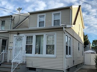 9039 214th St, Queens Village, NY 11428