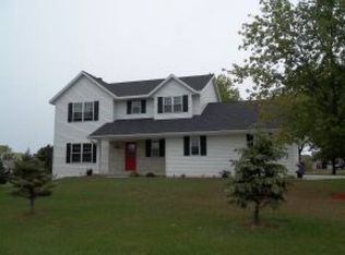 1106 Lake Park Rd, Menasha, WI 54952