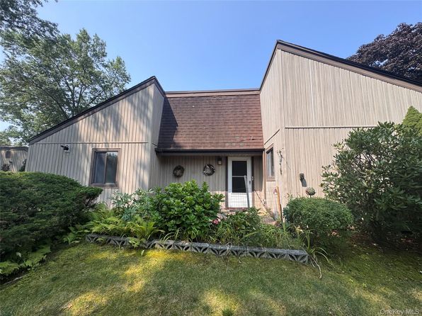 20 Strathmore Gate Dr