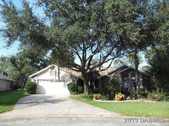 1st image of 65 Carriage Creek Way