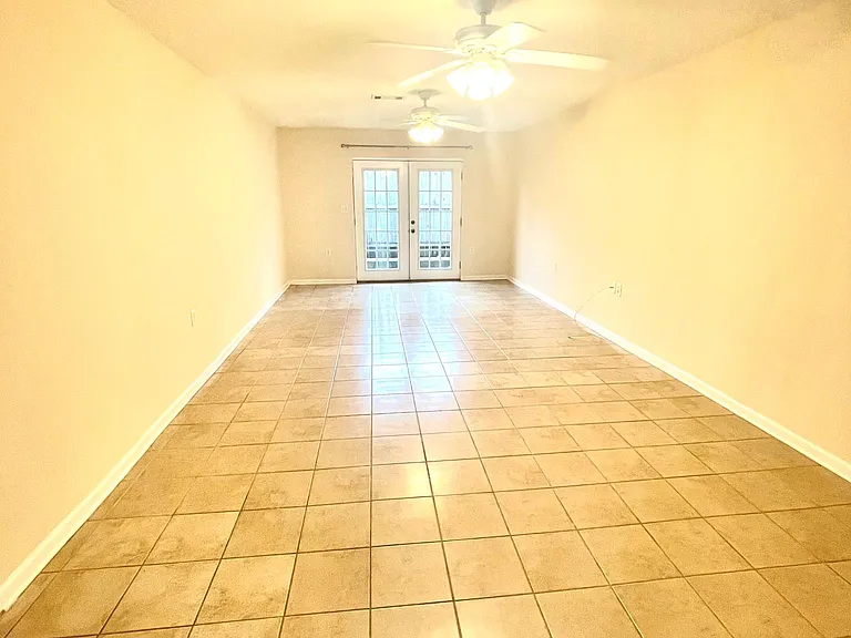 6416 Orleans Ave — Photo 2