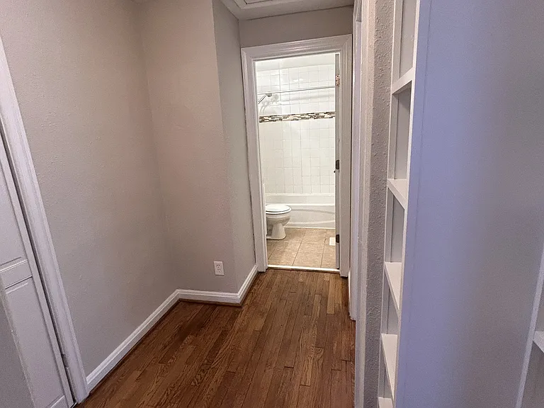809 Paul St — Photo 14