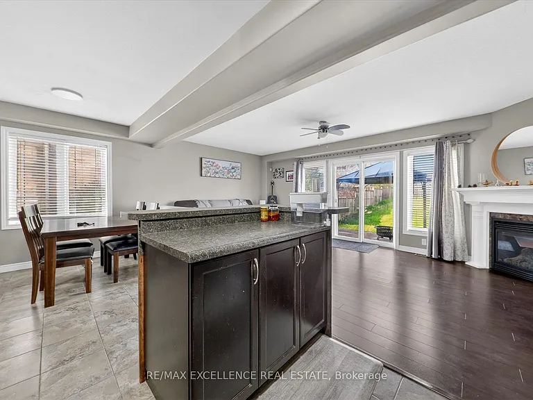 31 Donald Bell Dr — Photo 14