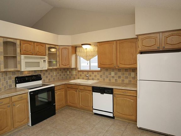 E - Kitchen
