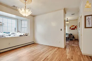 Sold by Top Nest Inc.