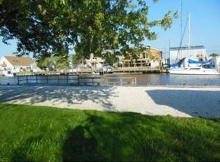 1069 Radio Rd, Little Egg Harbor, NJ 08087