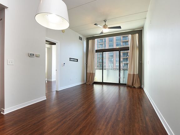 2nd image of 650 W Wayman St Unit 701C