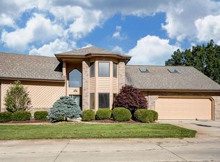 230 75 Lane Lake Gate, Angola, IN 46703