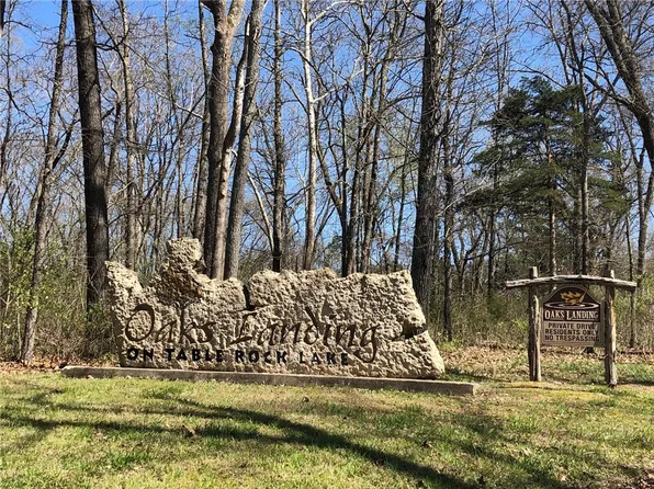 412 Oaks Landing Dr #41, Eureka Springs, AR 72631