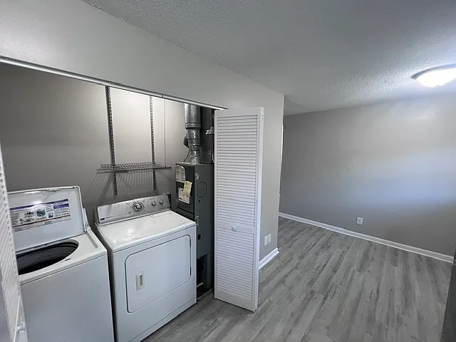 1418 Dobbins Dr — Photo 23