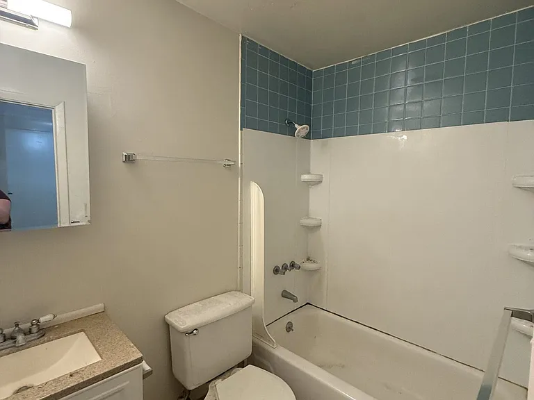 1855 Burnet Ave #40 — Photo 9
