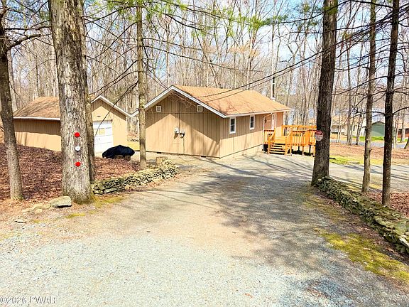 2nd image of 239 Fawn Lake Dr