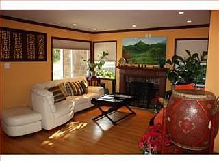 1st image of 238 Helen Dr