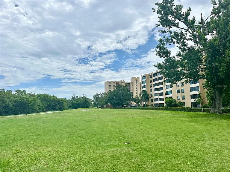 2617 Cove Cay Dr #311 — Photo 60