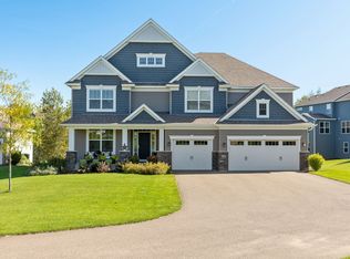 10846 Knollwood Ct, Woodbury, MN 55129