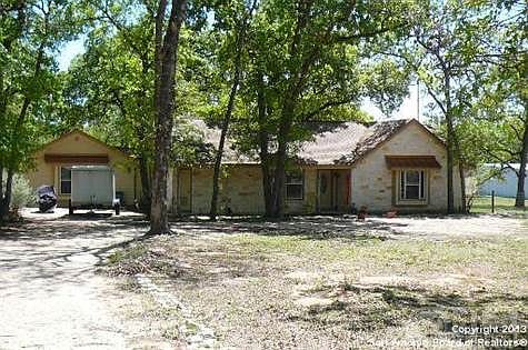 3rd image of 266 Wolf Ln