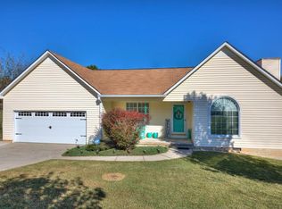 15 Valley Creek Dr, Cartersville, GA 30120