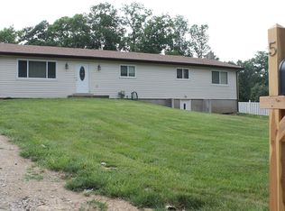 5 Graham Ln, Saint Charles, MO