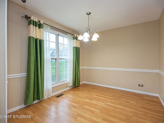 5th image of 1459 Garnet Cir