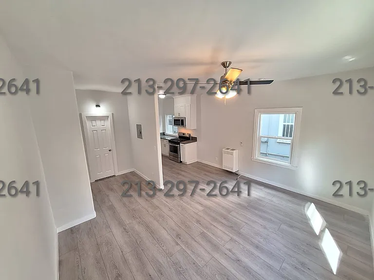 414 N Coronado St #111 — Photo 1