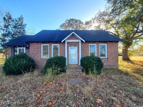 2450 Cokey Road, Rocky Mount, NC 27801