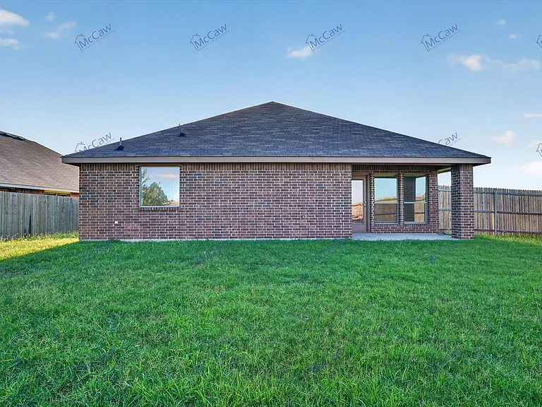 324 Greenhaven Dr — Photo 20