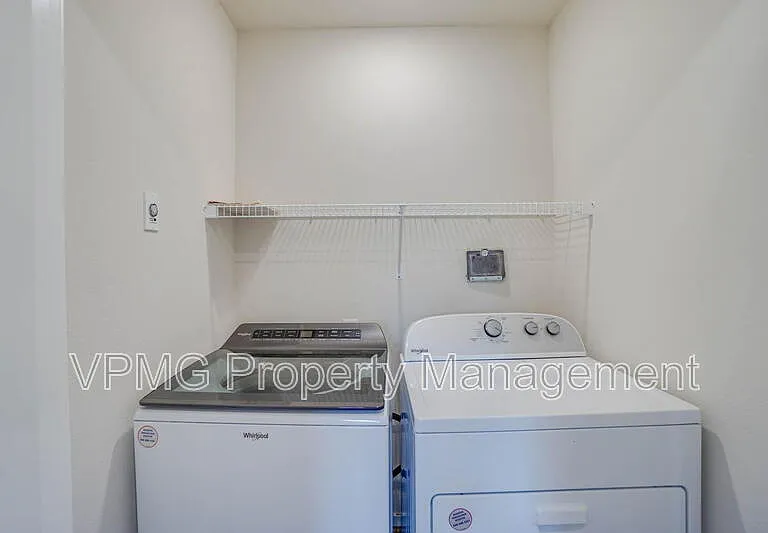 2628 NE 117th Pl — Photo 29