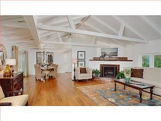3rd image of 3675 La Calle Ct