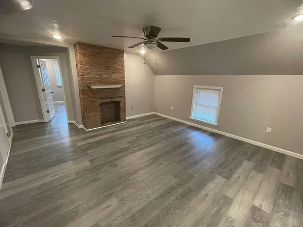 148 Gray St Floor 2, Pittsburgh, PA 15211