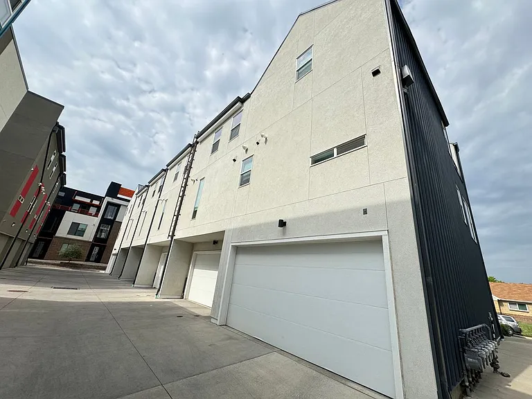 3050 Wilson Ct #6 — Photo 17