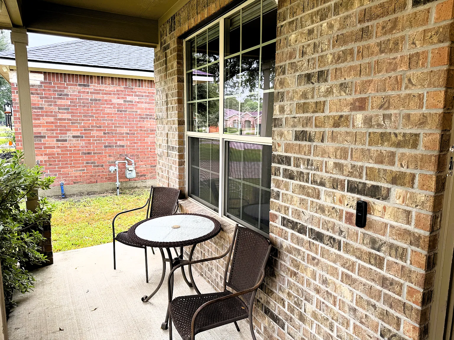 3 bed, 1704 sqft, $2,400 — Photo 3