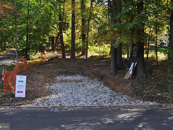 2nd image of 2 Pugh Rd