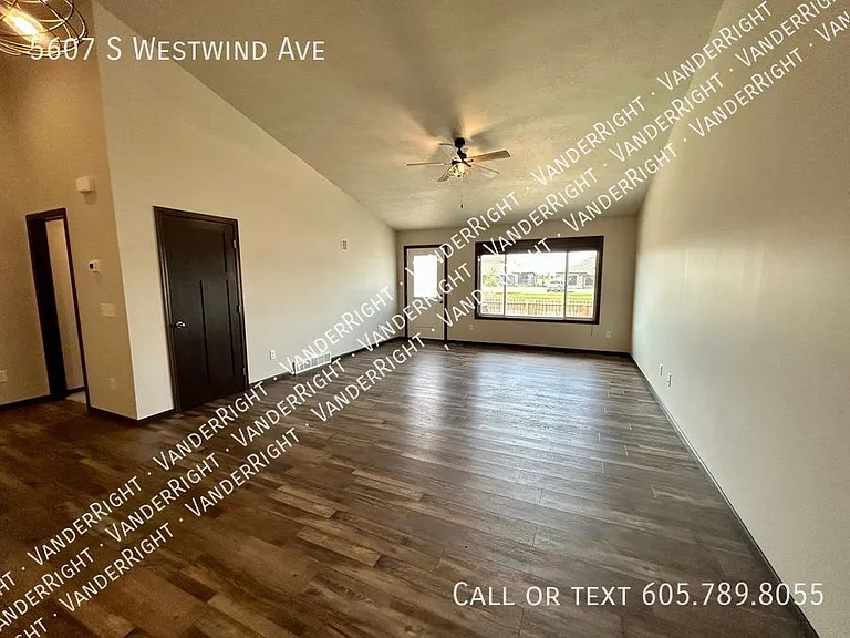 5607 S Westwind Ave — Photo 11