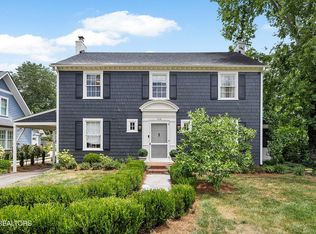 1114 E Nokomis Cir, Knoxville, TN 37919